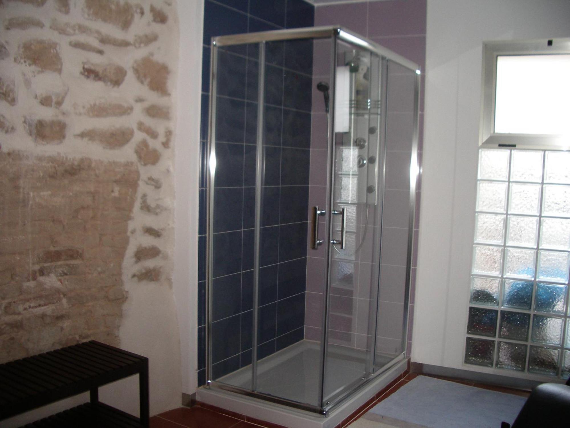Apartamentos La Fonda Aninon Bagian luar foto