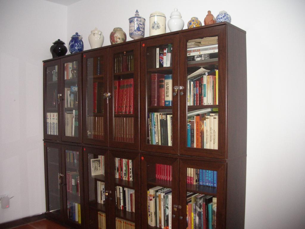 Apartamentos La Fonda Aninon Bagian luar foto
