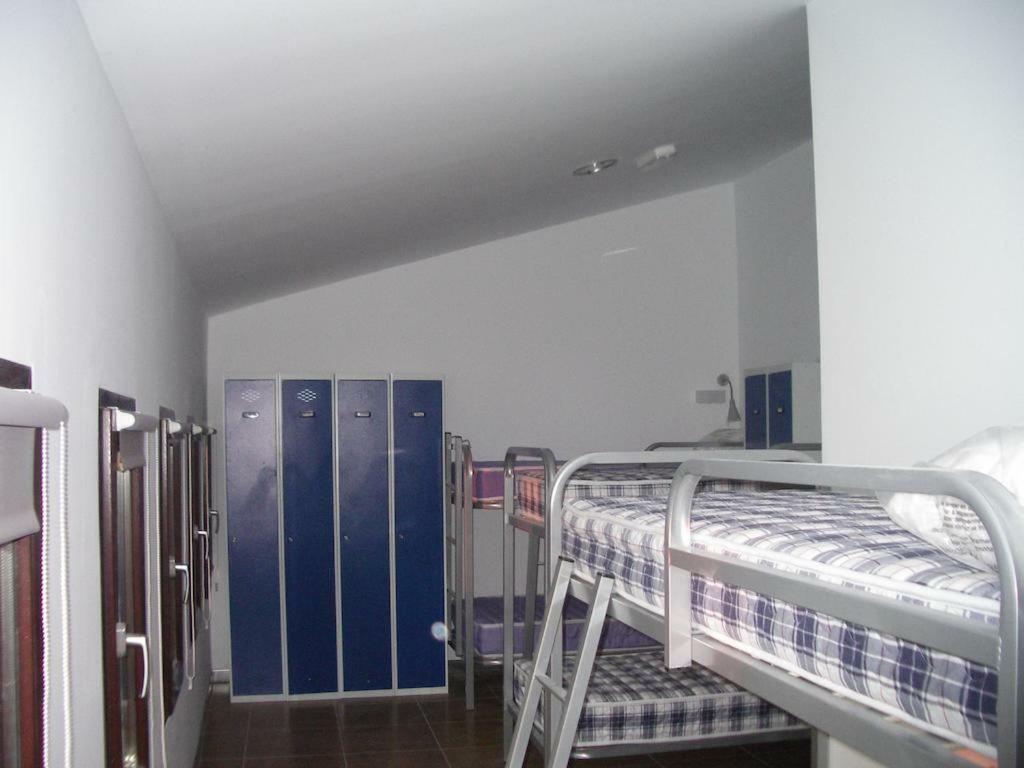 Apartamentos La Fonda Aninon Bagian luar foto