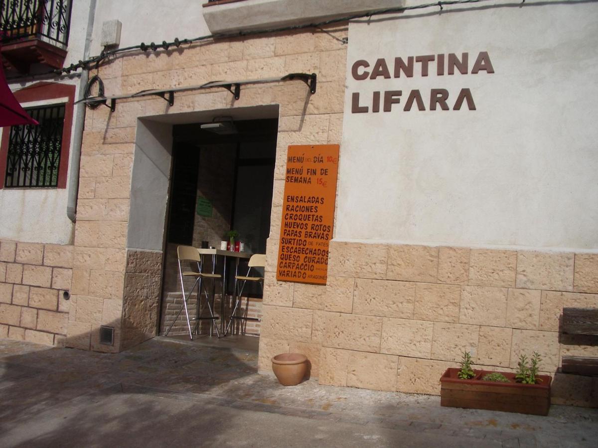 Apartamentos La Fonda Aninon Bagian luar foto